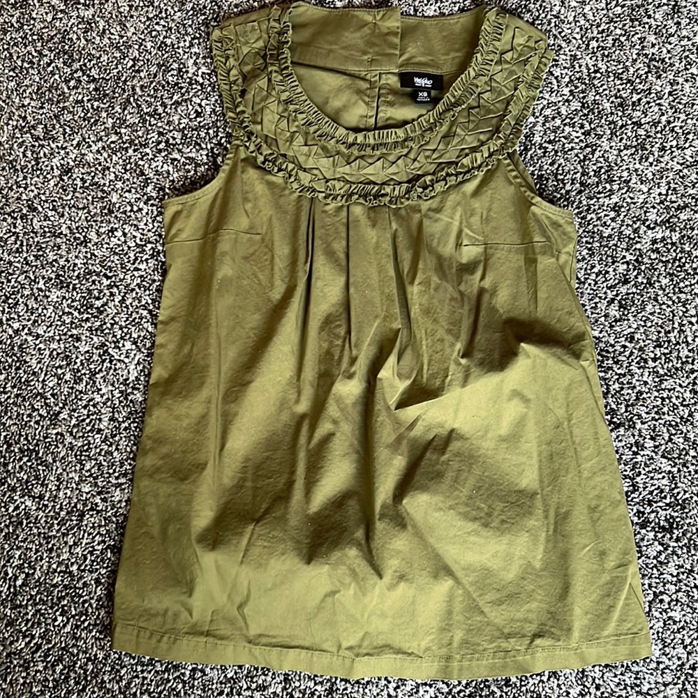 Dress tank sold